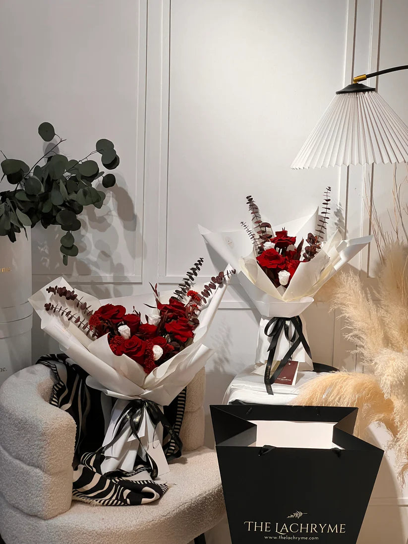 Wine Red | Preserved Blooms | Deluxe