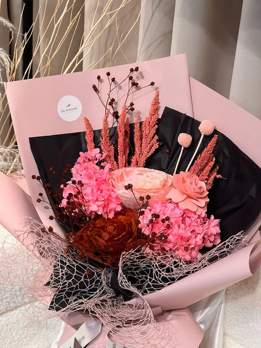 Paraluman | Dried Blooms | Signature