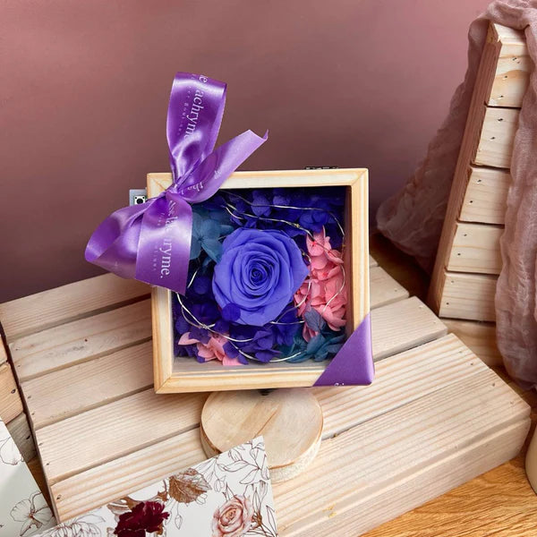 Mermaid in Violet | Boxed Blooms | Small
