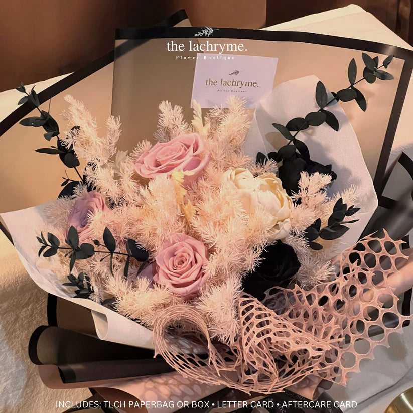 Celestine | Preserved Blooms | Deluxe
