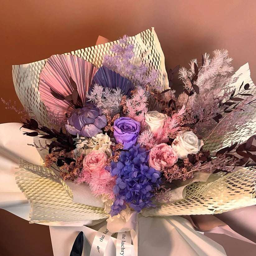 Glimmer Blooms | Dried & Preserved Blooms | Luxurious