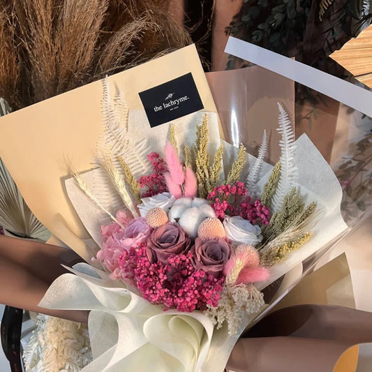 Leia | Preserved Blooms | Deluxe