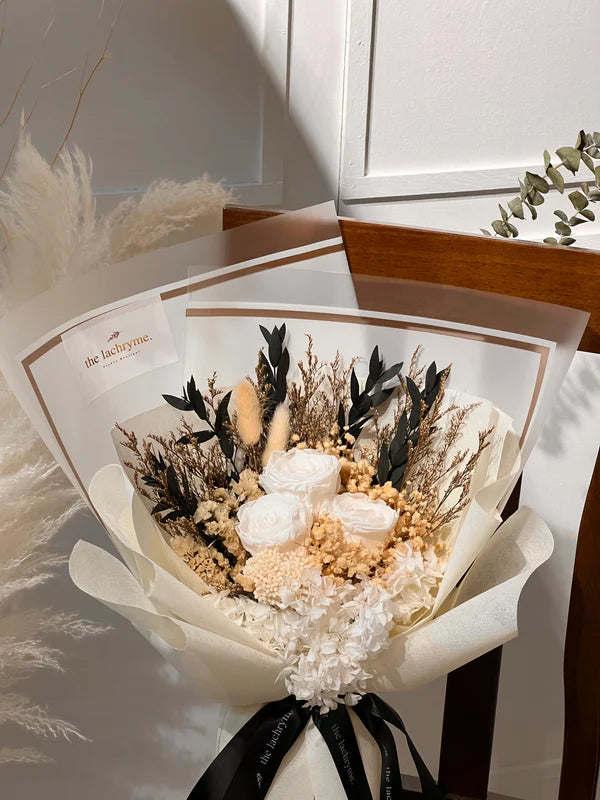 Kathy | Preserved Blooms | Petite