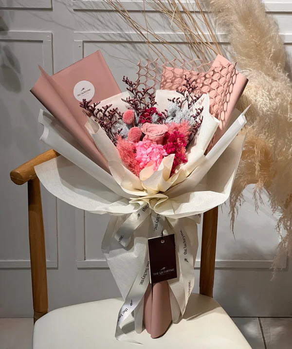 Lover | Preserved Blooms | Petite