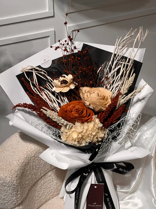 Ligaya | Dried Blooms | Signature