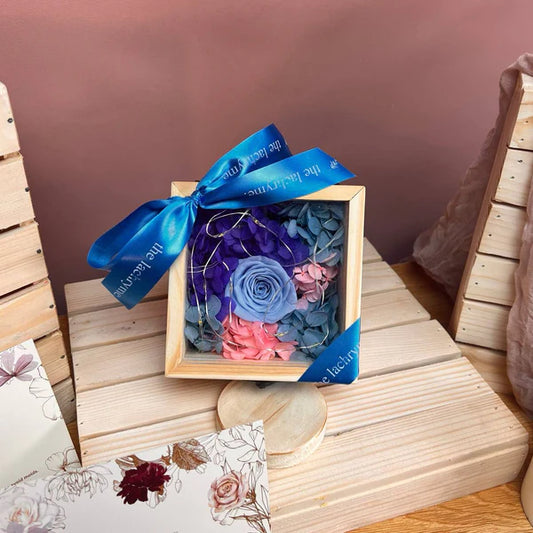 Mermaid in Blue | Boxed Blooms | Small