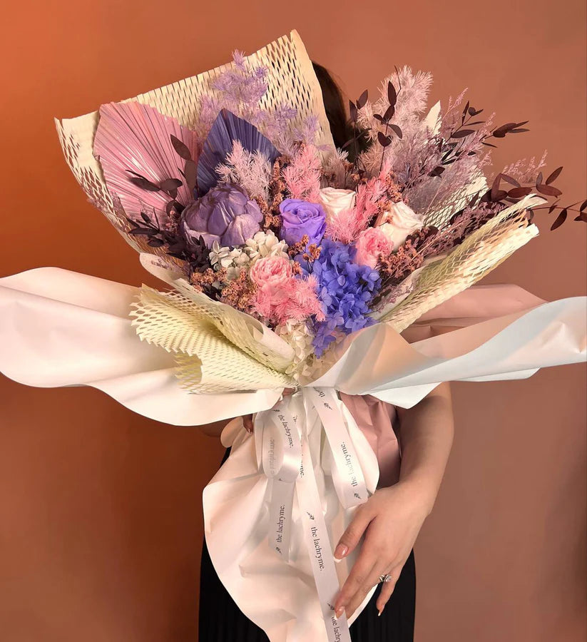 Glimmer Blooms | Dried & Preserved Blooms | Luxurious