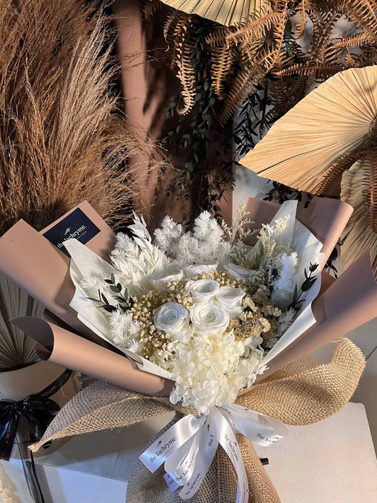 Latte | Preserved Blooms | Deluxe