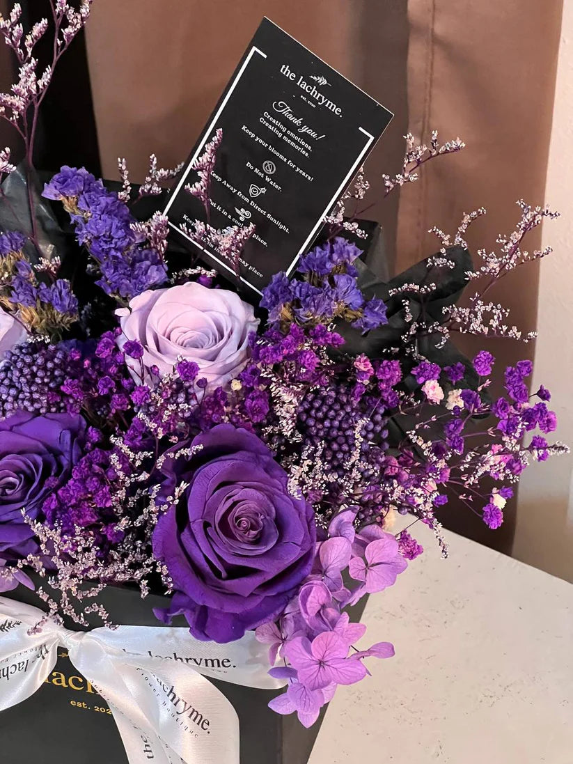 Olivia | Preserved Blooms | Le Fleur