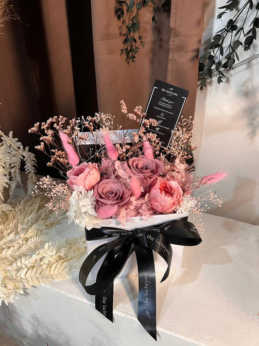 Paeon | Preserved Blooms | Le Fleur