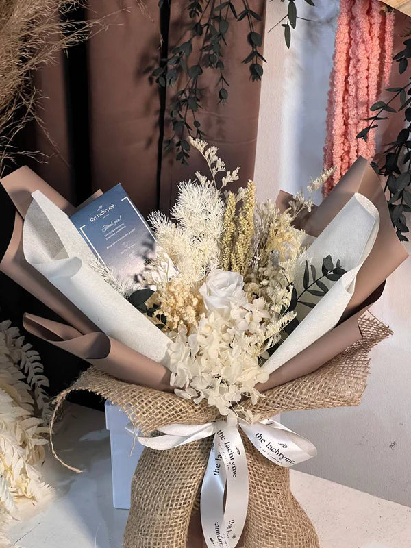 Latte | Preserved Blooms | Super Mini