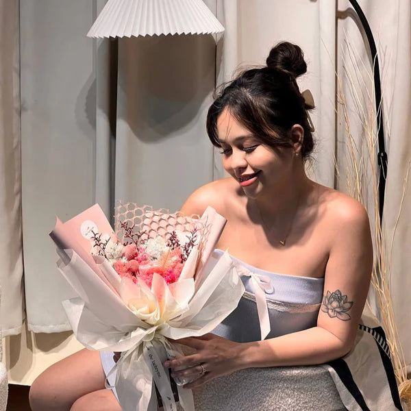 Lover | Preserved Blooms | Petite