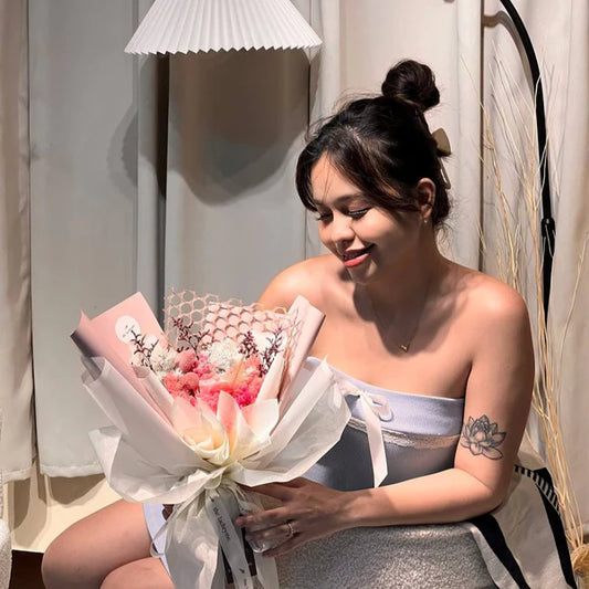 Lover | Preserved Blooms | Petite